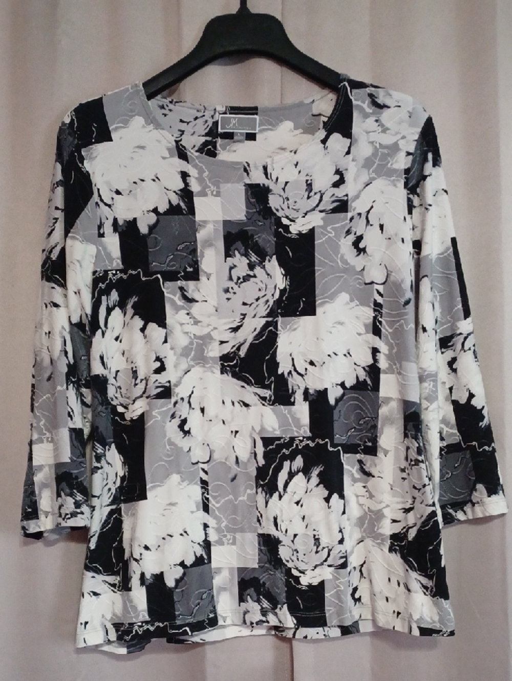 JM Collection Floral Block Pattern 3/4 Sleeve Top Black White Gray Textured